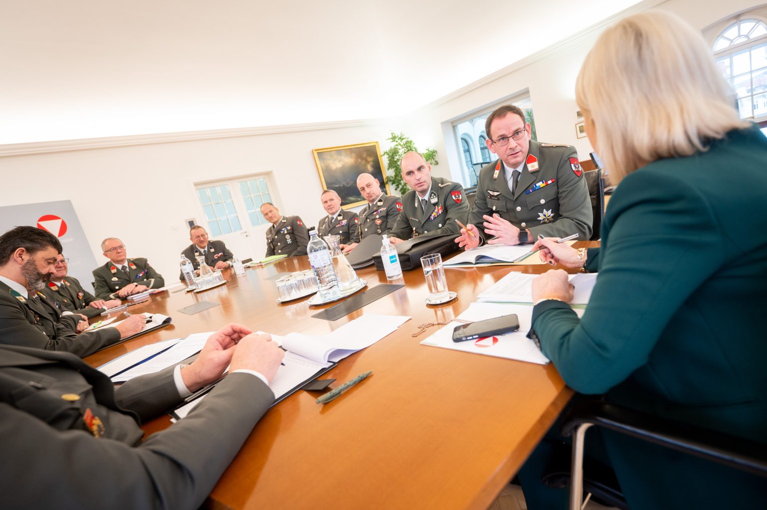 Meeting mit Verteidigungsministerin Klaudia Tanner